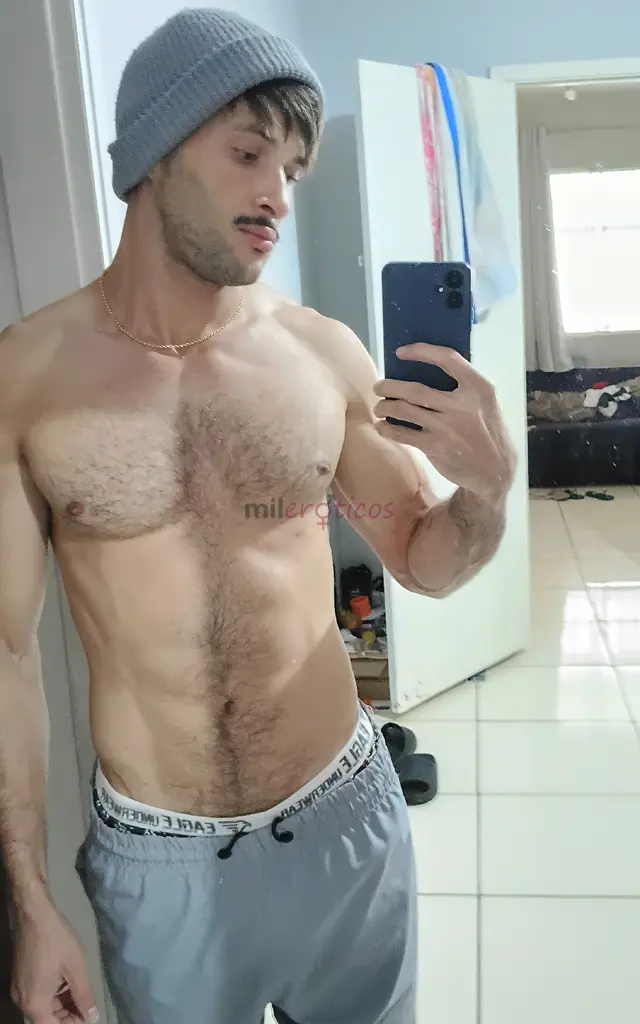 Versatil 1 70 altura 70 kg 19 cm amp atendo homens e casaisfaco pernoite e viagensfaco chamadas de videorealizo fantasias e fetiches amp atendo em hot...