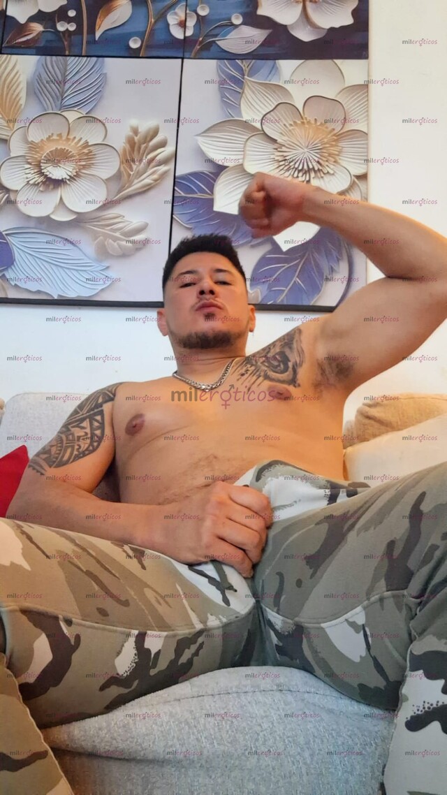 FOTOS DE NORTEÑO CON MUY BUENA VERGA GRANDE Y GRUESA LISTO PARA COMPLACERTE