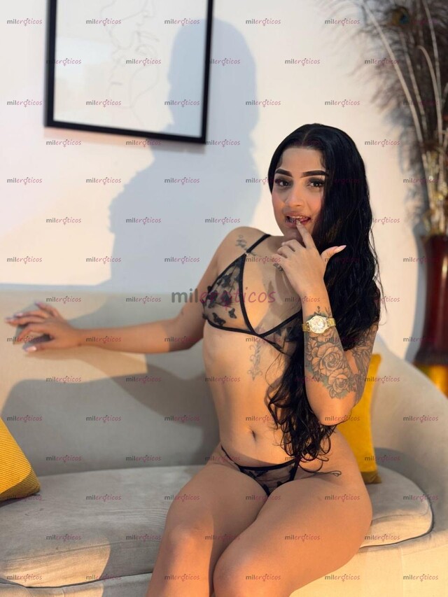 FOTOS DE JULIANA EXTRECHITA FLACA RICA TATUADA DISPONIBLE