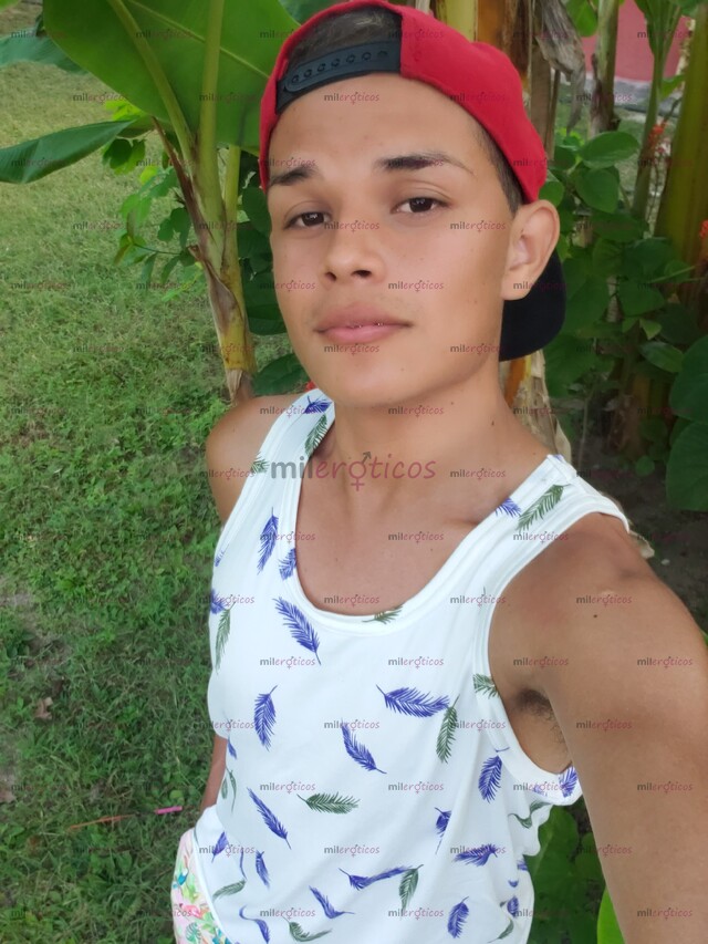 FOTOS DE JENERTH FLAQUITO MORENITO DELEITADOR SEXOXO