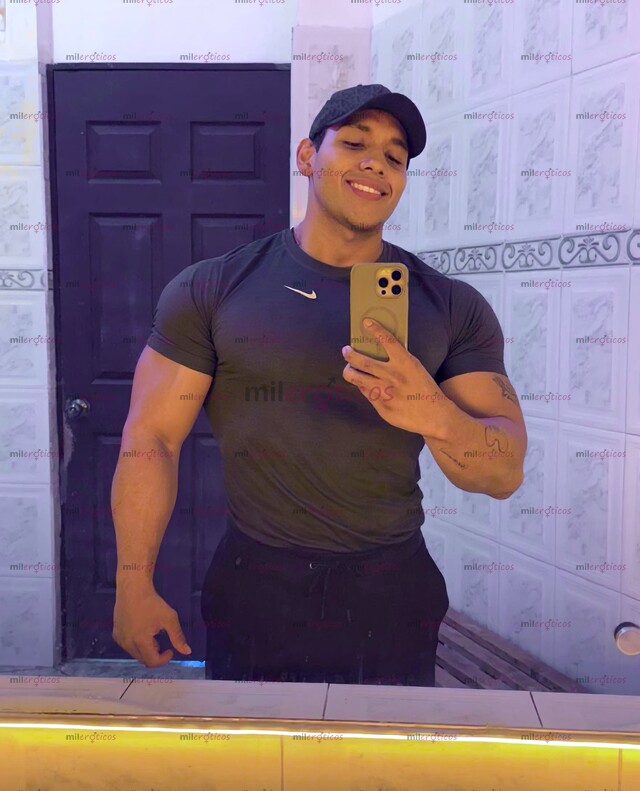 FOTOS DE ACOMPAÑANTE !!! GUAPO, ELEGANTE, SEXY, 22 CM PARA DISFRUTAR