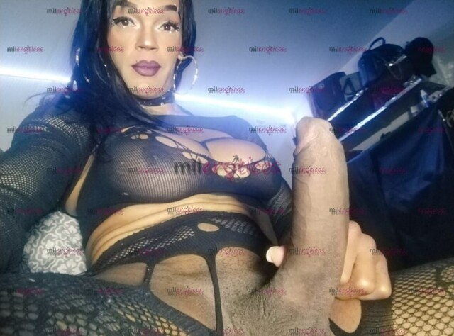FOTOS DE PAMELA HOT 96 SUPER DOTADA Y DISPUESTA PARA COMPLACERTE