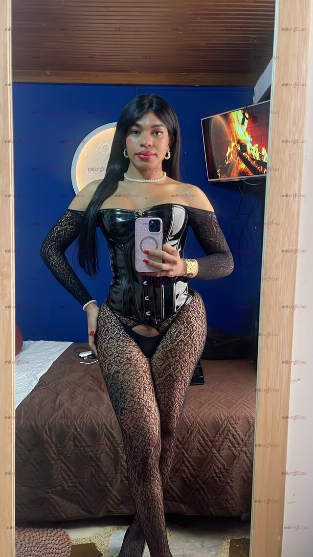FOTOS DE CHICA VERSATIL EN TEUSAQUILLO ,ARRECHA, FEMENINA, TIERNA Y EDUCADA