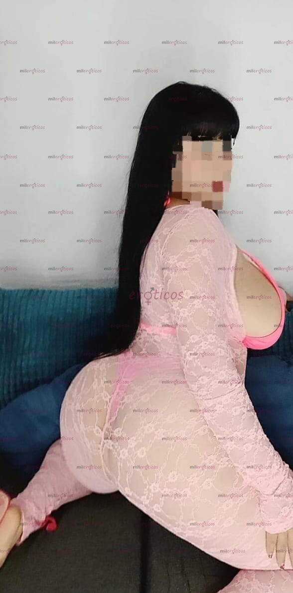 FOTOS DE KIM IMPRESIONANTE TETONA 36DD NATURAL MUY PERVERSA CON LUGAR
