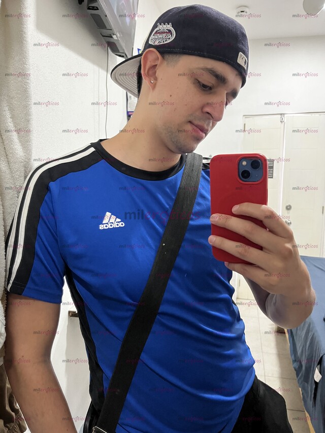 FOTOS DE SOY LUIS CON TROZO DE 20 CM LISTO PARA DARTE PLACER