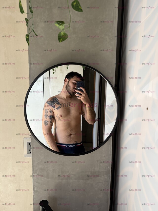 FOTOS DE CUTE LOCAL RABBIT GUY, 180 CM TALL, YOUNG, CLEAN AND FIT