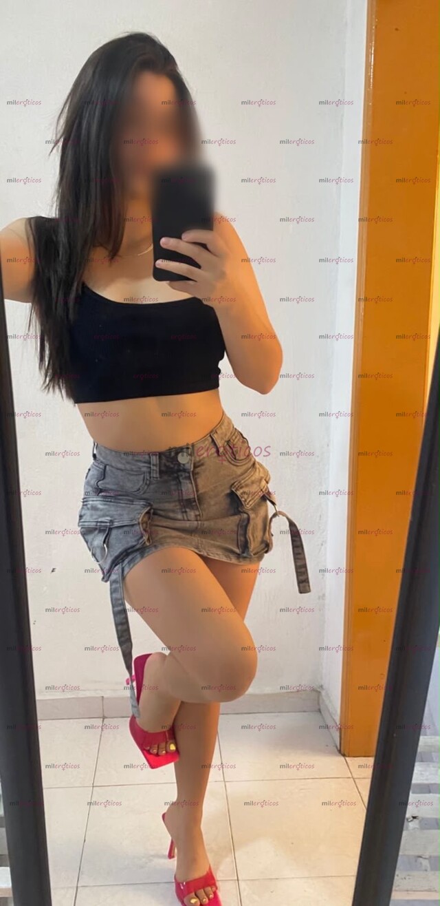 FOTOS DE ELIZABETH 21 AÑOS MUÑEQUITA CACHONDA DE CARA BONITA Y TIERNA