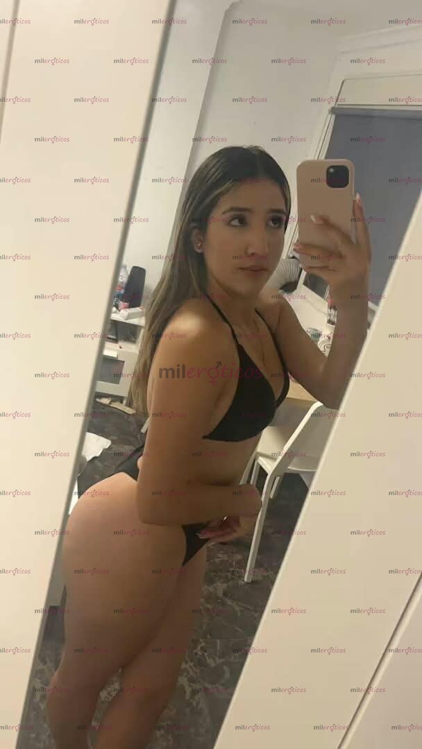 FOTOS DE SEXY Y HERMOSA CON CURVAS Y CON MUCHAS GANAS DE COGER RICO