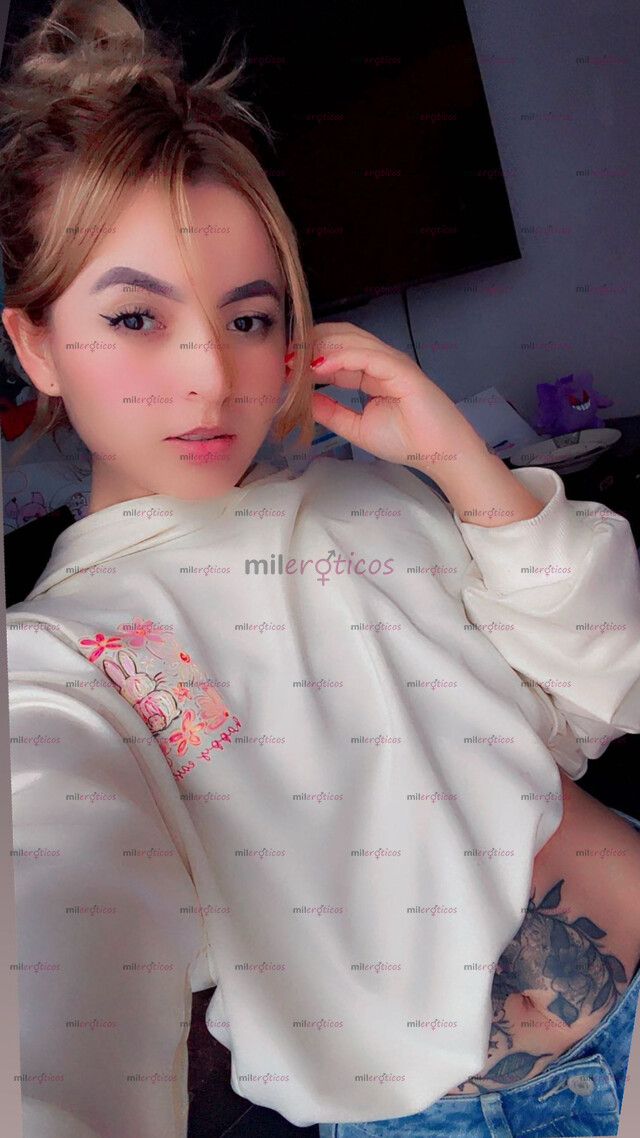 FOTOS DE HERMOSA FLACA RUBIA DISPUESTA A COMPLACERTE