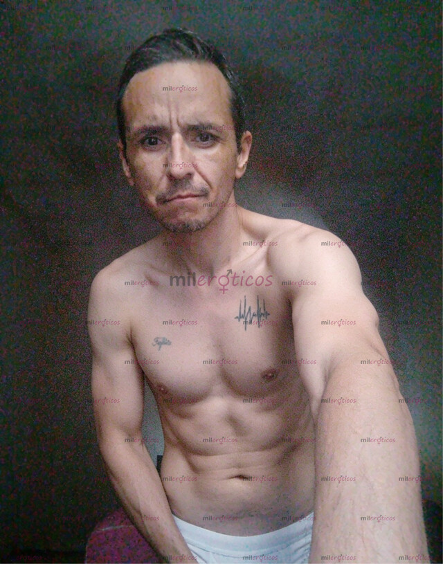 FOTOS DE SERVICIO PARA GAYS , HETEROCURIOSOS O BISEX