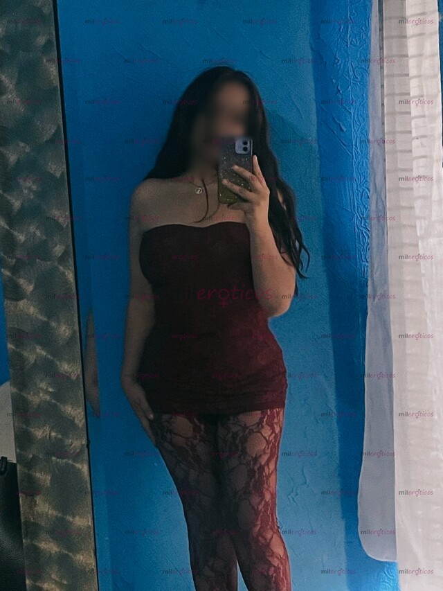 FOTOS DE HOLA ME LLAMO ZOE, TENGO 23 AÑOS.. SOY UNA CHICA SÚPER CALIENTE
