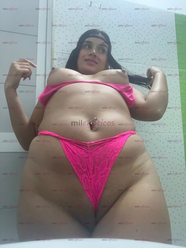 FOTOS DE HOLI SOY UNA PELI NEGRA MI AMOR VEN AMI HABITACIÓN HACEMOS COSAS DELICIOSAS