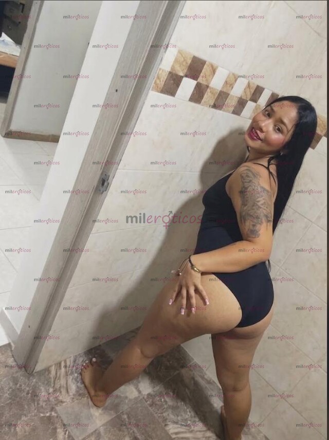 FOTOS DE SOY UNA MORENA MUY CALIENTE CON UNA VAGINA BIEN ESTRECHA DELICIOSA Y RICA TE LA