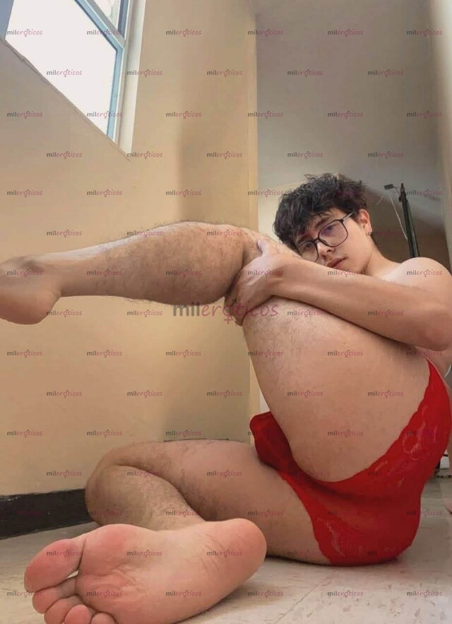 FOTOS DE SOY CORCHO UN UNIVERSITARIO MÁS, AMABLE Y ATENTO A TU SERVICIO