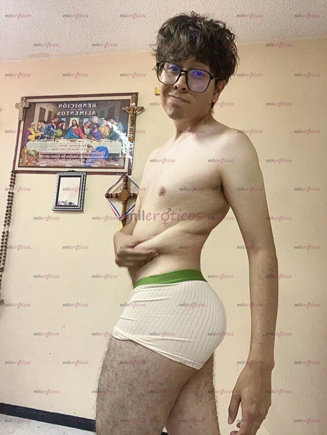FOTOS DE SOY CORCHO UN UNIVERSITARIO MÁS, AMABLE Y ATENTO A TU SERVICIO