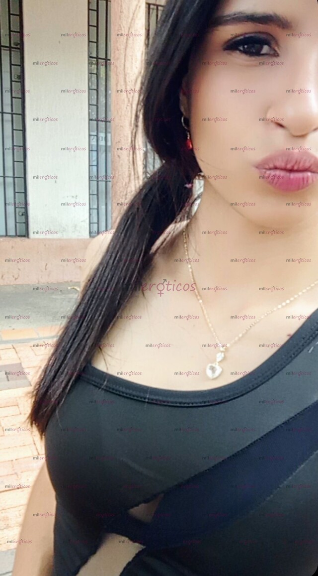 FOTOS DE CHICA LINDA DISPONIBLE DE PASO POR LA CIUDAD CON SITIO