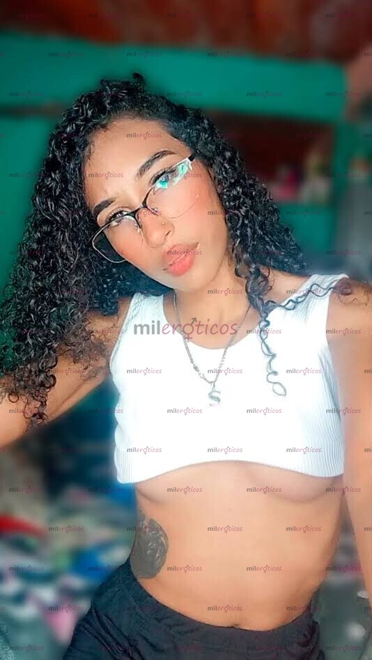 FOTOS DE RICA FLACA MORENA CULONA .CALIENTE QUE TE QUIERE HACER VEVIR BIEN RICO
