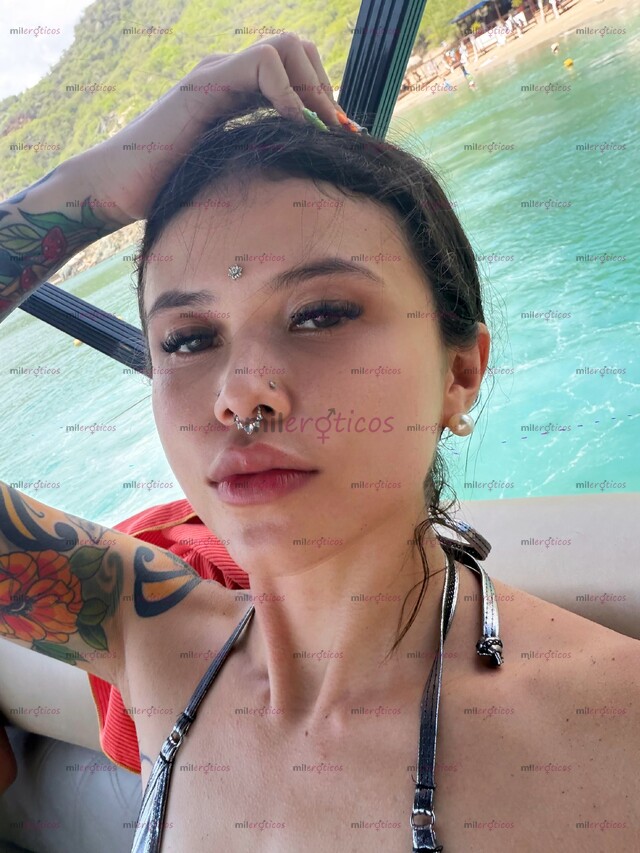 FOTOS DE RICA BLAQUITA Y FLAQUITA PERFECTA PARA SALIR DE LA RUTINA Y FOLLAR MUY RICO