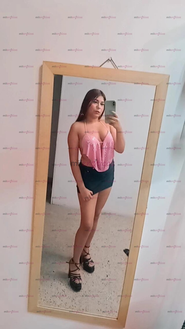 FOTOS DE SOFIA! JOVEN,ESTRECHITA Y MUY MOJADA PARA TI HOLA!