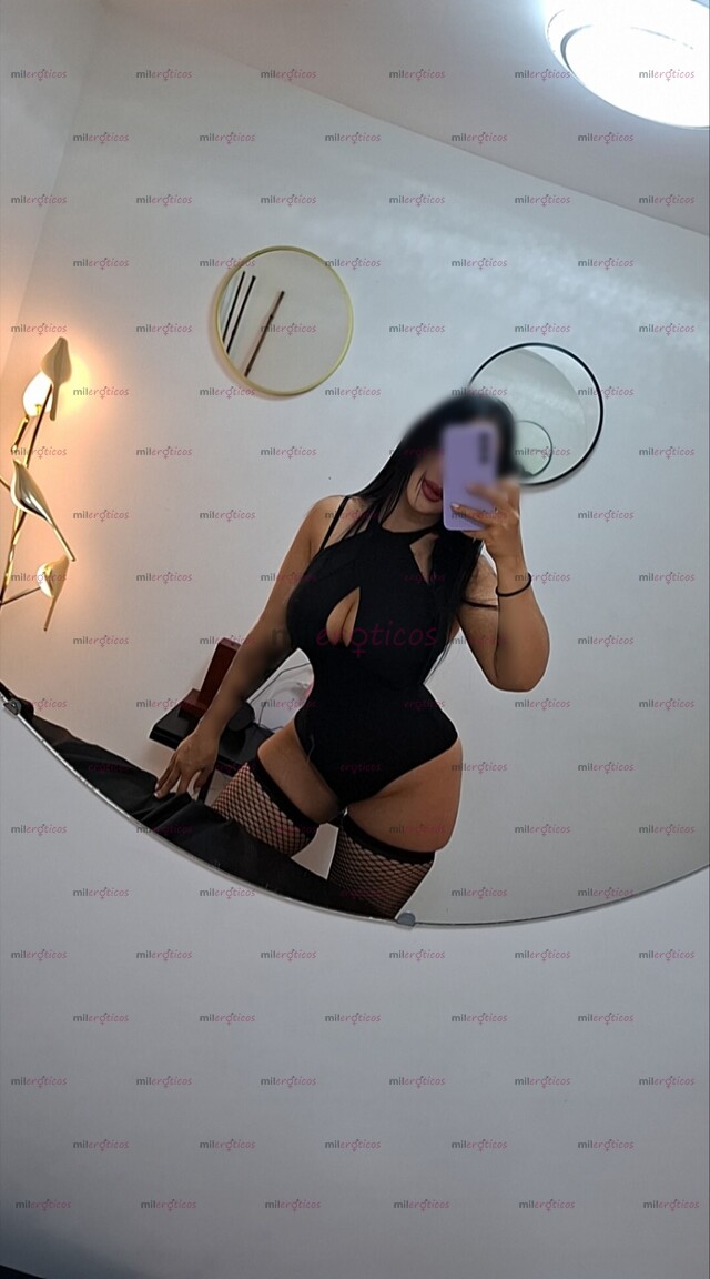 FOTOS DE SEXY UNIVERSITARIA MUY COMPLACIENTE Y APASIONADA