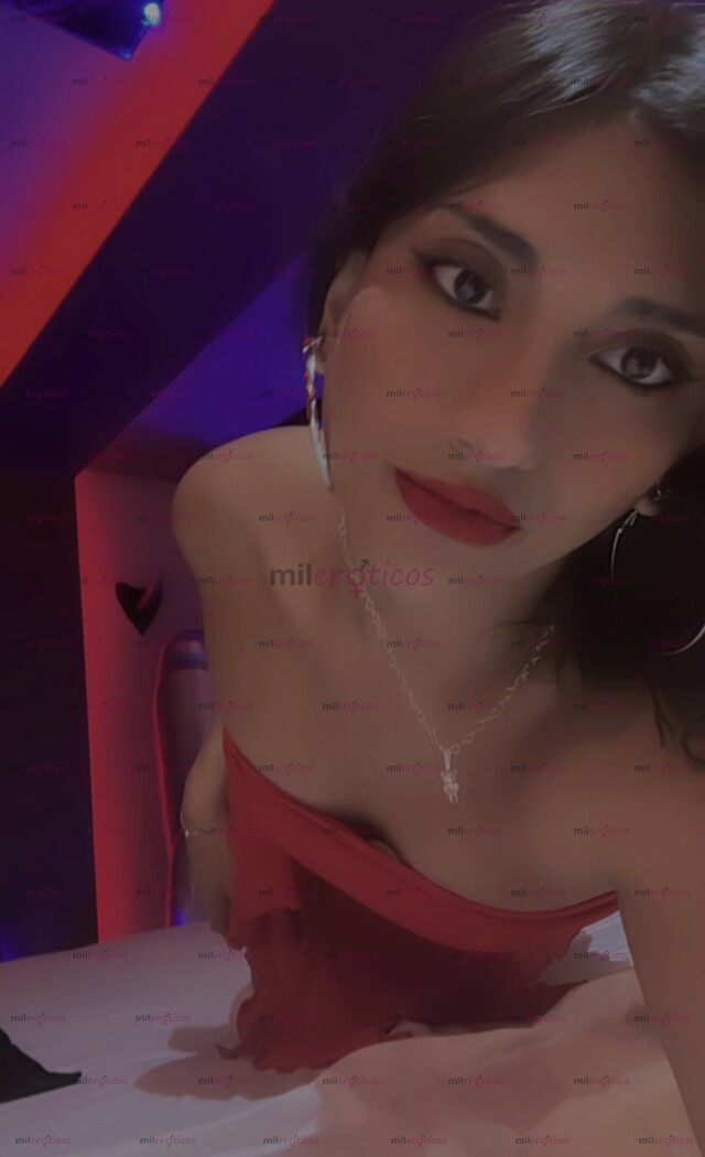 FOTOS DE DIOSA DE CABELLO NEGRO Y PIEL MORENA CON GANAS DE COMPLACERTE MOR