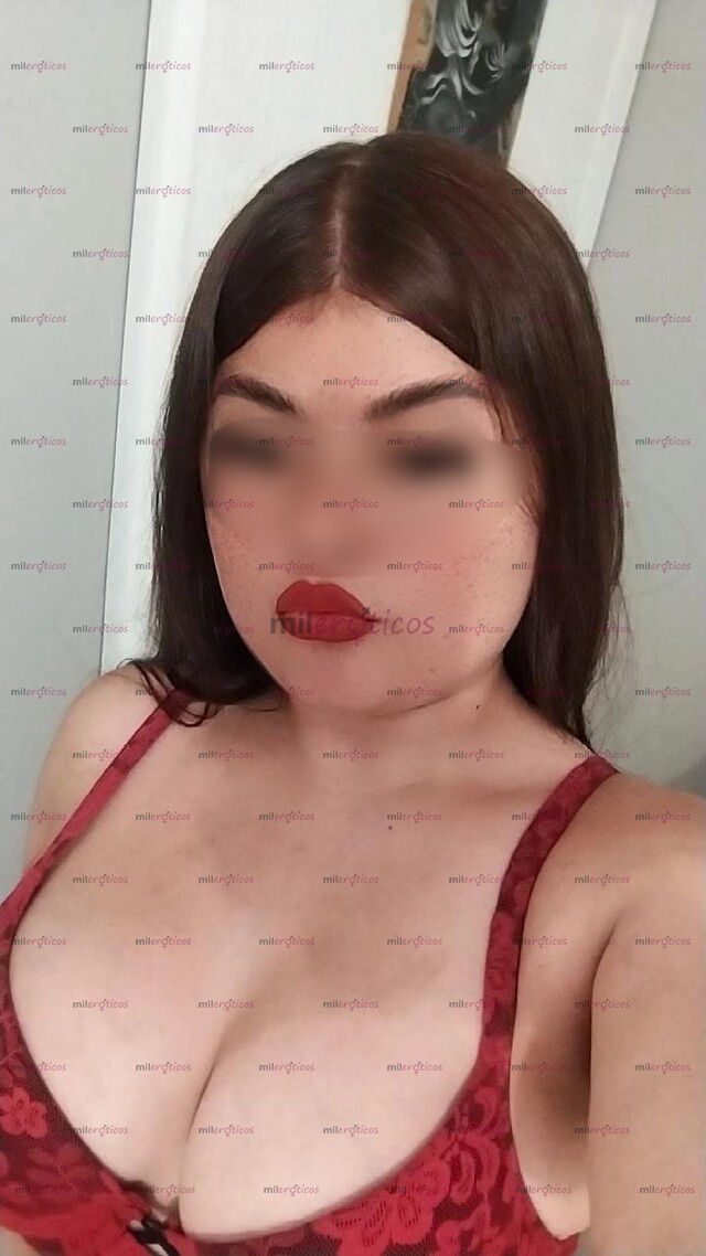 FOTOS DE DENNIS JOVEN , DIVERTIDA Y MUYCACHONDA , QIE ONDA NOS VEMOS??