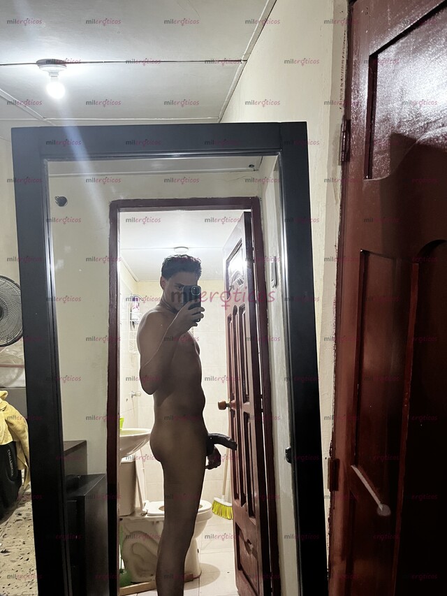FOTOS DE VERGON LECHERO DOMINANTE DISPONIBLE LISTO PARA COMPLACERTE