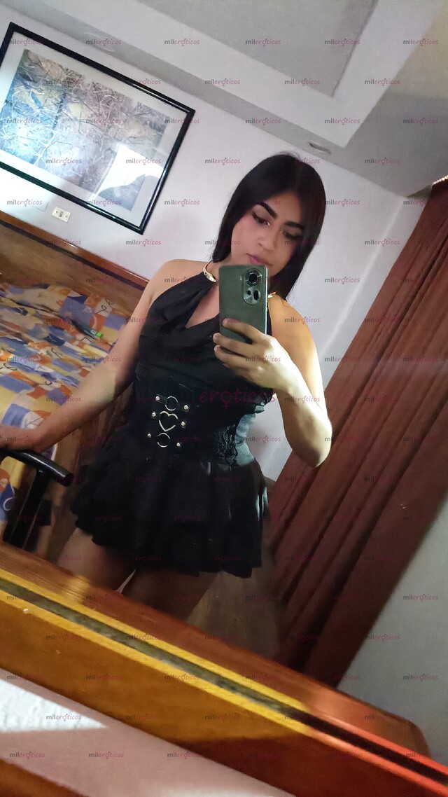 FOTOS DE HERMOSA FEMENINA TRAGONA DE VERGA SIEMPRE CALIENTE