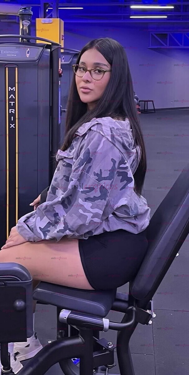 FOTOS DE GUAPA, FEMENINA Y CON CLASE PARA COMPLACERTE.