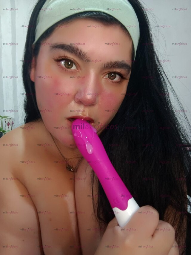 FOTOS DE VIDEOLLAMA 5K, NENA JUGUETONA DE SENOS Y CULO GRANDES, MI ACENTO QUE TE CALIENTA