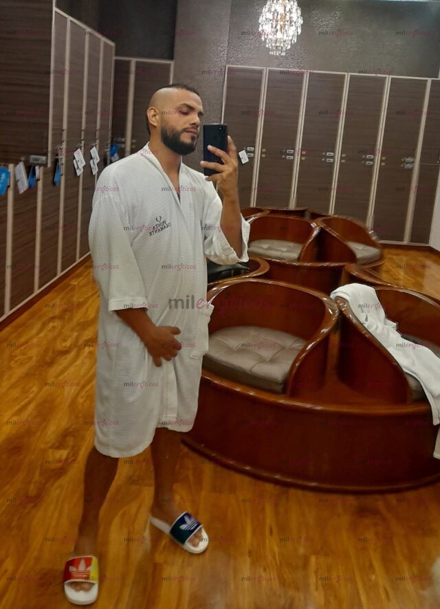 FOTOS DE SOY JUAN K CALEÑO DOTADO MASAJISTA PRO DESCONTRACTURA TU CUERPO REVITALIZATE