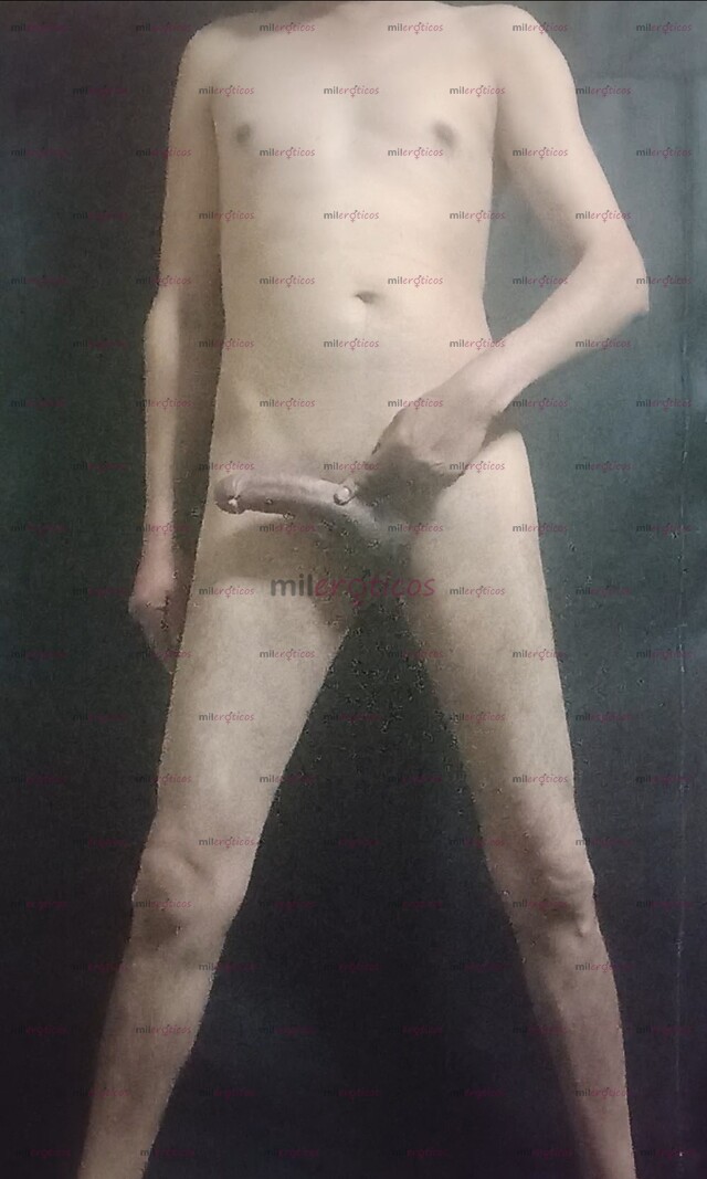 FOTOS DE SINGLE EN BUSCA DE MUJERES O PAREJAS PARA ENCUENTROS