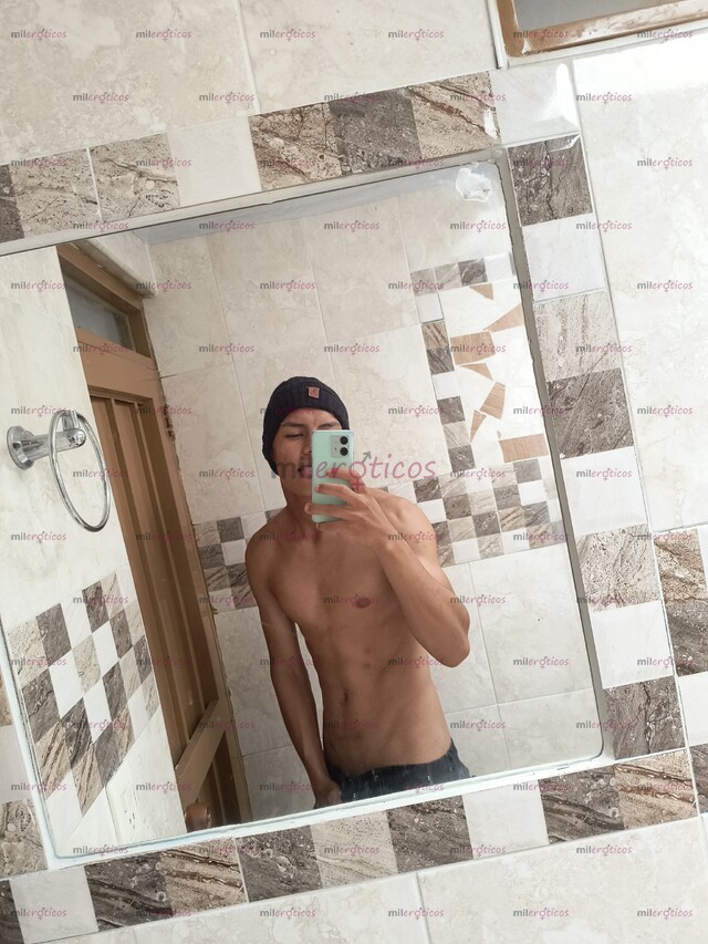 FOTOS DE HOLA SOY PIPE, TENGO 23 AÑOS MACHO REAL VEN Y DISFRUTA NO TE VAS ARREPENTIR