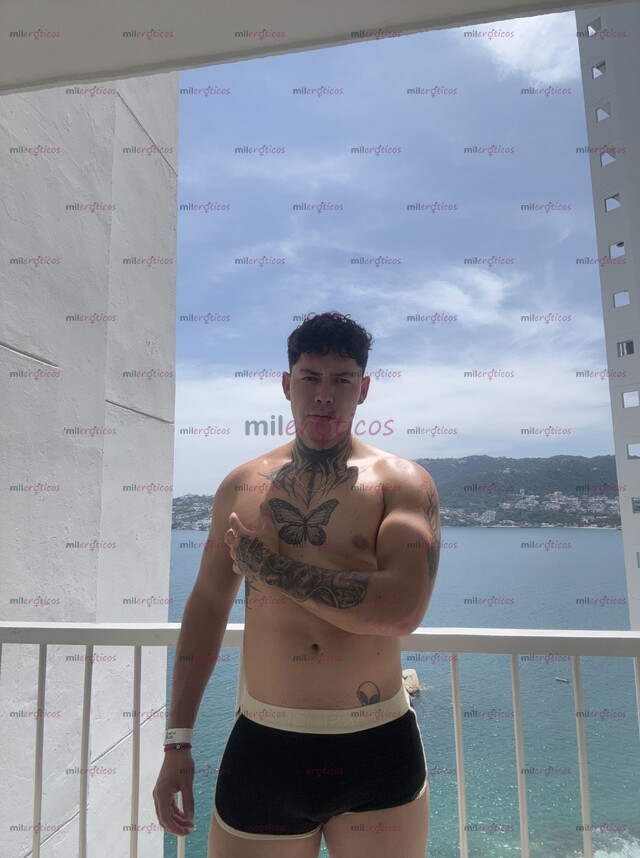 FOTOS DE VATO CON BUENA VERGA Y CULO COMPLACIENTE PARA PASARLA RICO