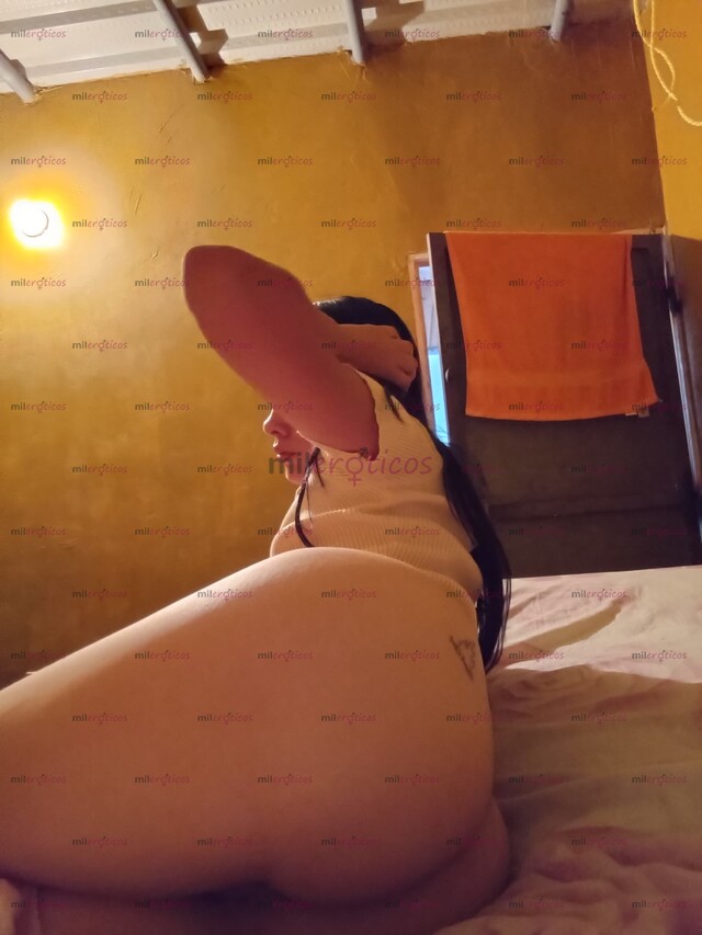 FOTOS DE NALGONA Y CON UNA CINTURA BIEN PEQUEÑA PARA QUE ME CÁRGUES CON UNA SOLA MANO