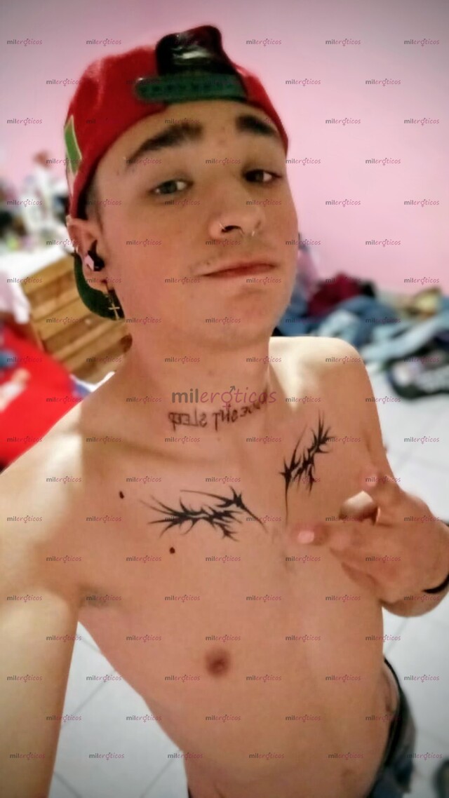 FOTOS DE UNIVERSITARIO HORNY CON 19CM DE PLACER SEXOSERVIDOR 21 AÑOS