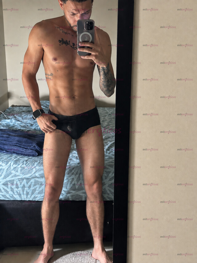 FOTOS DE ¡ AXEL DRAK DISPONIBLE PARA COMPARTIR MOMENTOS ÚNICOS Y BUENA COMPAÑÍA