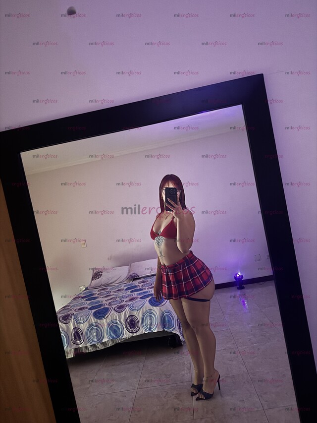 FOTOS DE AINOHA, CURVILÍNEA Y ESBELTA, MODELO VIP. COQUETA PELIRROJA