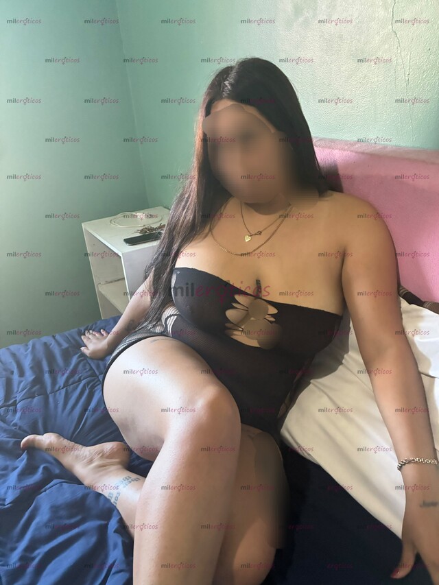 FOTOS DE GUERITA GRANDOTA OJITOS VERDES SUPER SEXY CON LUGAR