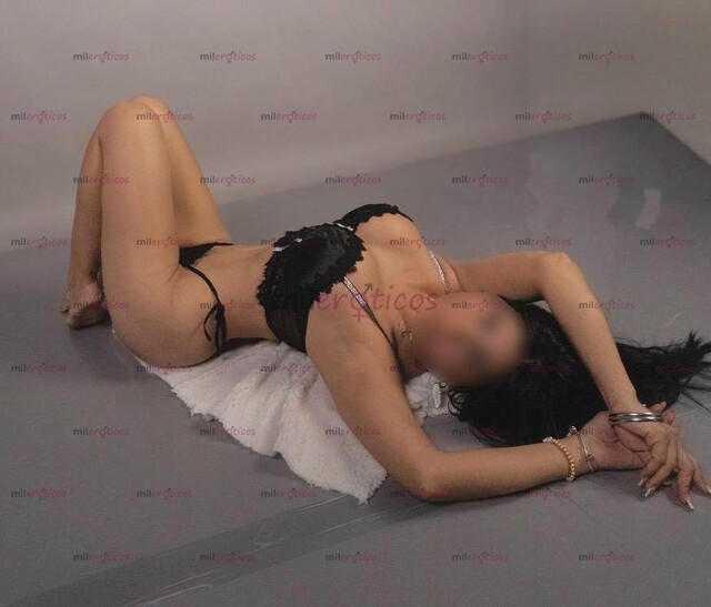 FOTOS DE MÍA HERMOSA FLACA, CARISMATICA Y UNA ACTITUD ARROLLADORA