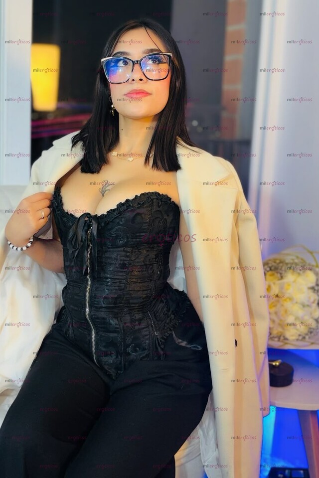 FOTOS DE COLOMBIANA BLANQUITA PIERNONA DISPUESTA A TODO DESDE 10 K