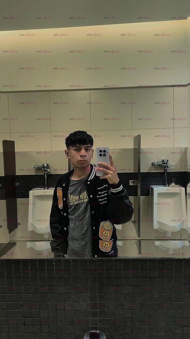 FOTOS DE CHICO JOVEN DISPUESTO A SATISFACER TUS FANTASIAS