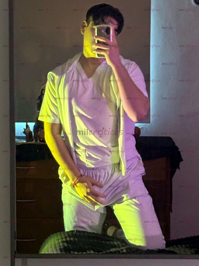 FOTOS DE ENFERMERO HORNY, SARIEL MURILLO ACTOR Y MODELO PORNO