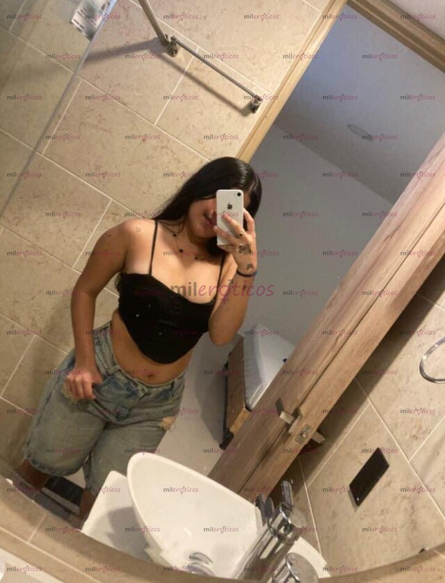 FOTOS DE SEXY MORENITA DISPUESTA A COMPLACERTE ESCRÍBEME PARA PASARLA RICO