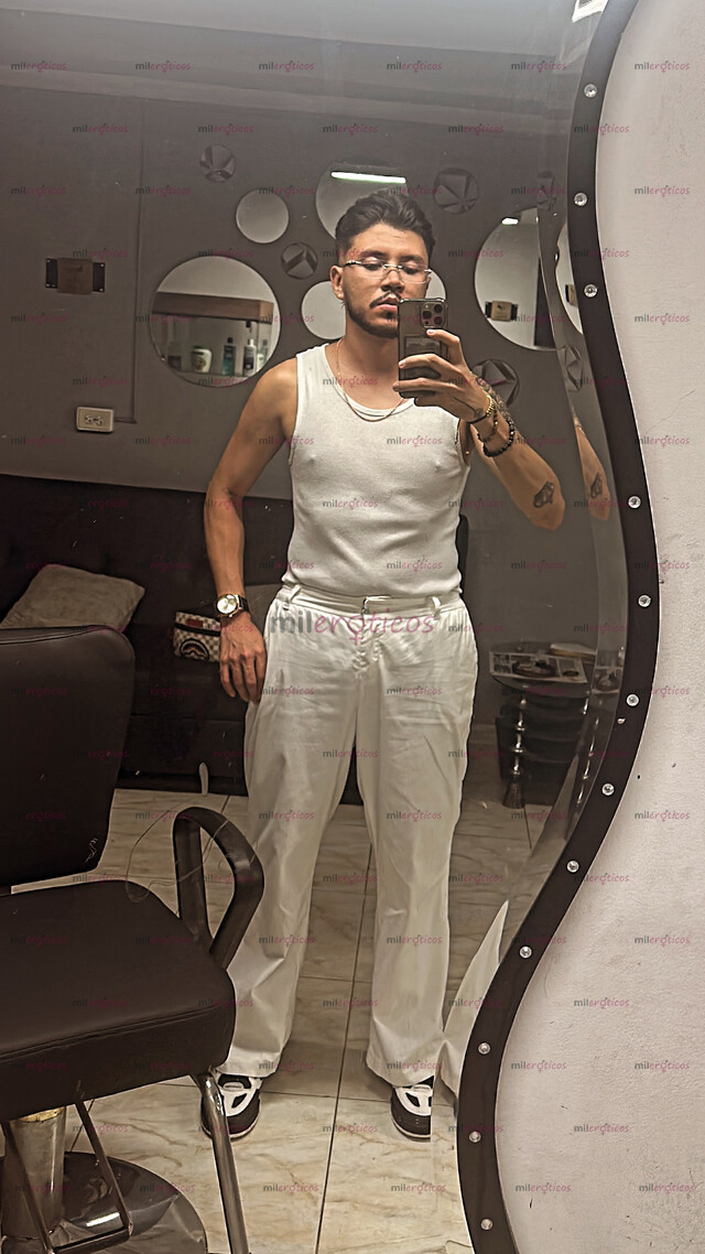 FOTOS DE MATHIAS SANTORO BUEN CULO Y VERGA CUENTO CON APTO PRIVADO SIN PORTERÍA