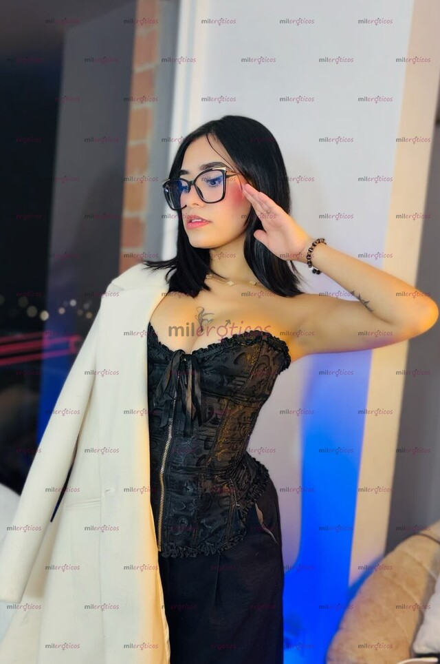 FOTOS DE GORDY BUENA BLANQUITA CON GANAS DE VERGA DESDE 10 K