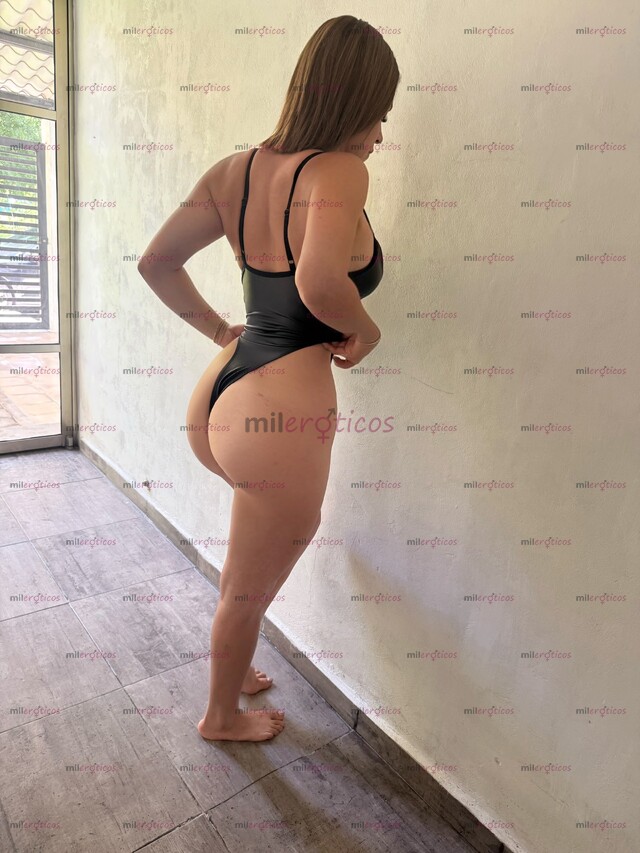 FOTOS DE SEXY CALIENTE Y ENCANTADORA AMANTE DEL SEXO DURO PAPI YA CON SITIO BBY