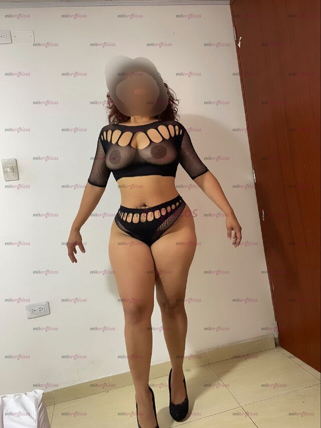 FOTOS DE HERMOSA NIÑA DE 21 AÑITOS CON LINDOS ATRIBUTOS