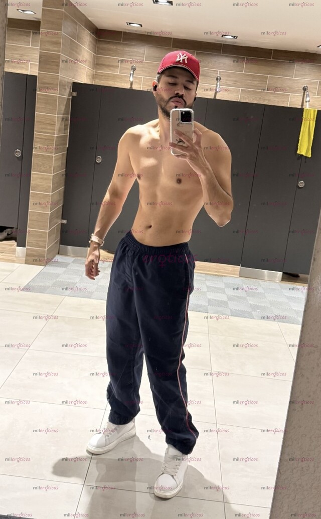 FOTOS DE CHICO CANDENTE Y ARDIENTE LISTO PARA RECIBIR TU VERGA !!!