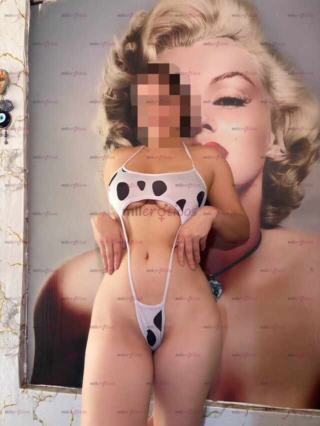 FOTOS DE FLACA CON TETAS GRANDES DIVERTIDA Y MUY COMPLACIENTE VEN Y DISFRUTAME